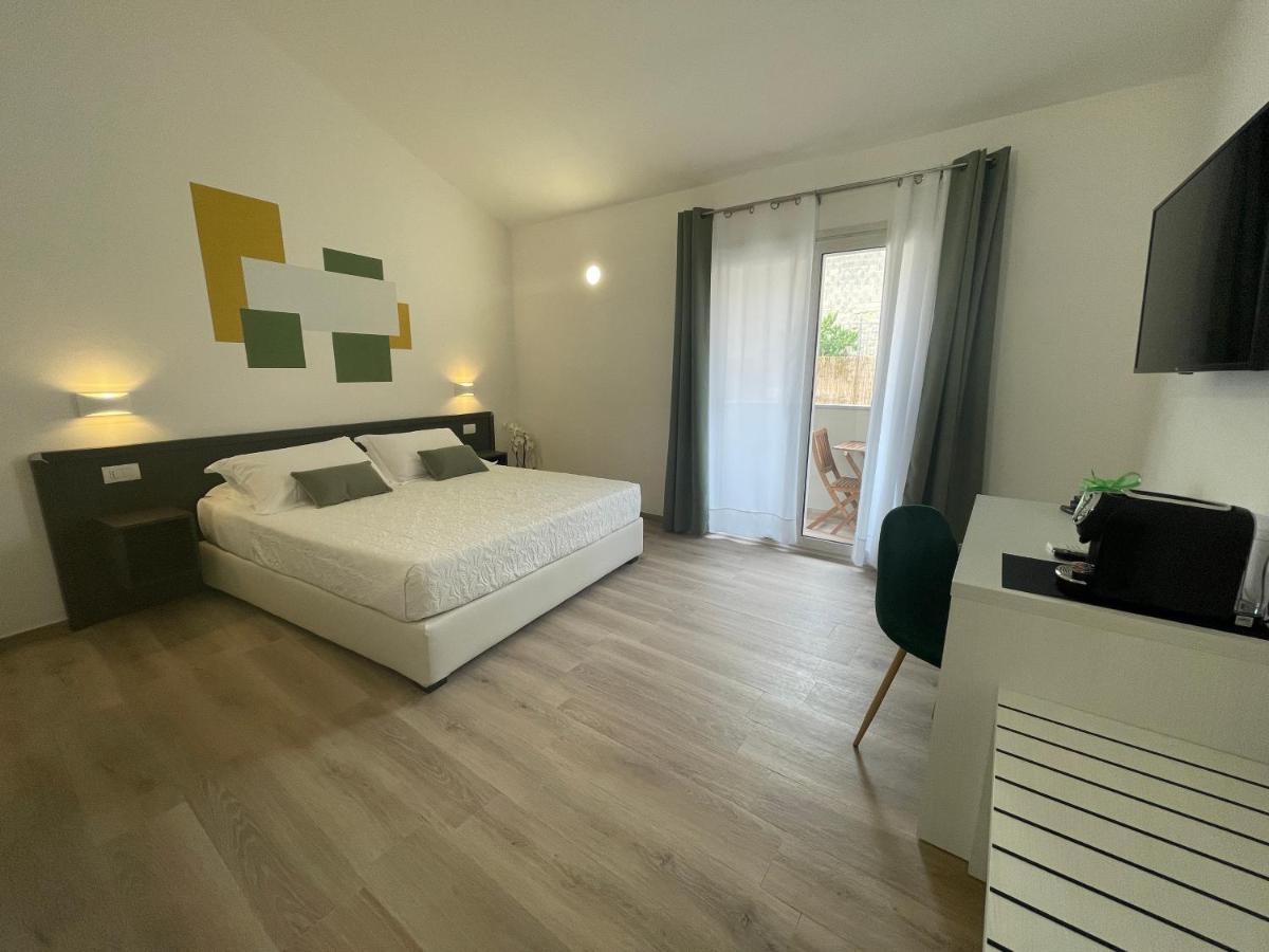 Admayora Guest House Villasimius Exterior foto
